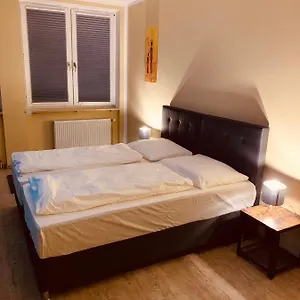 White Pearl 1 Hostel Norymberga